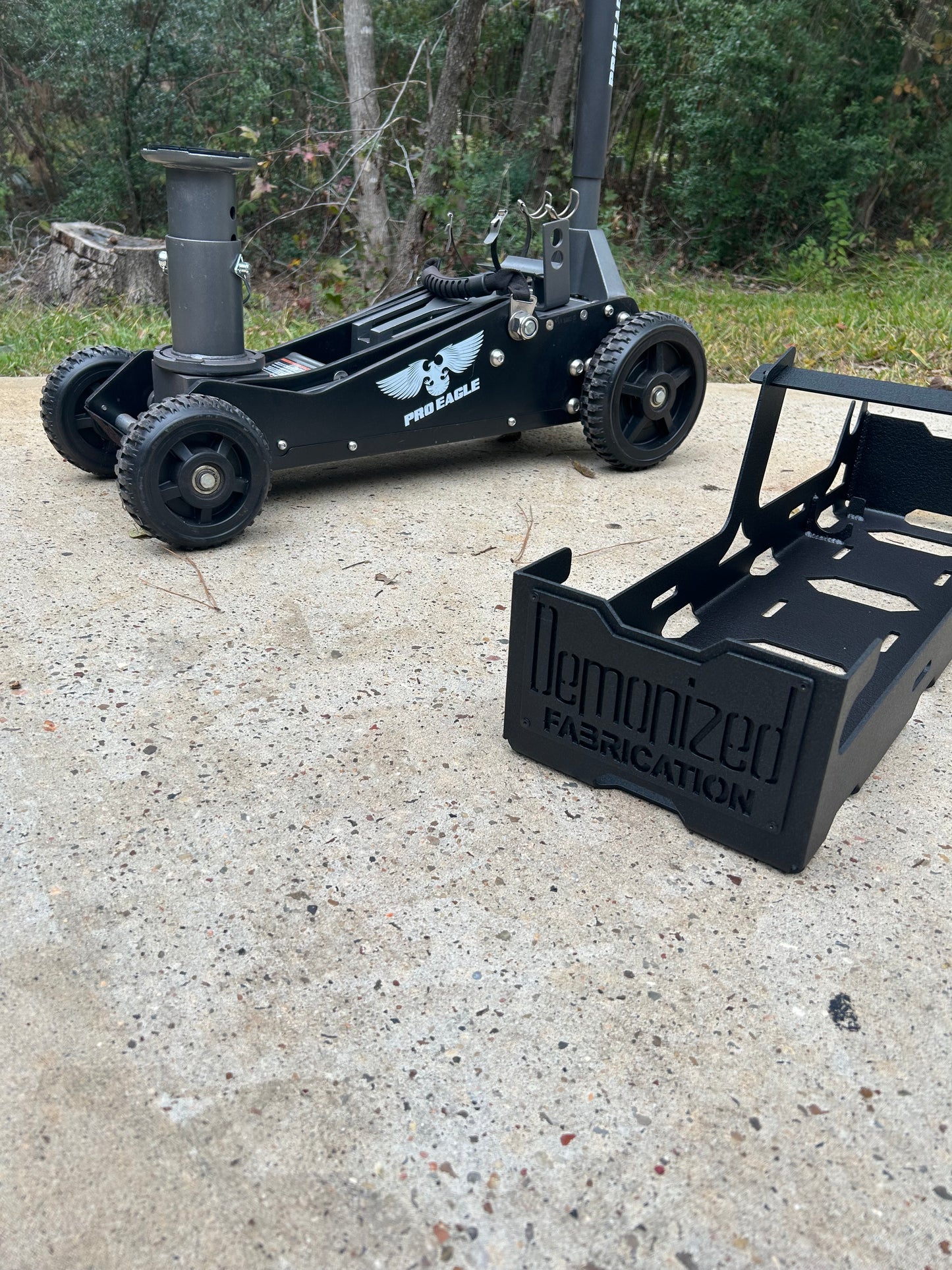 Blackout Pro Eagle Kratos 3 Ton Jack Mount