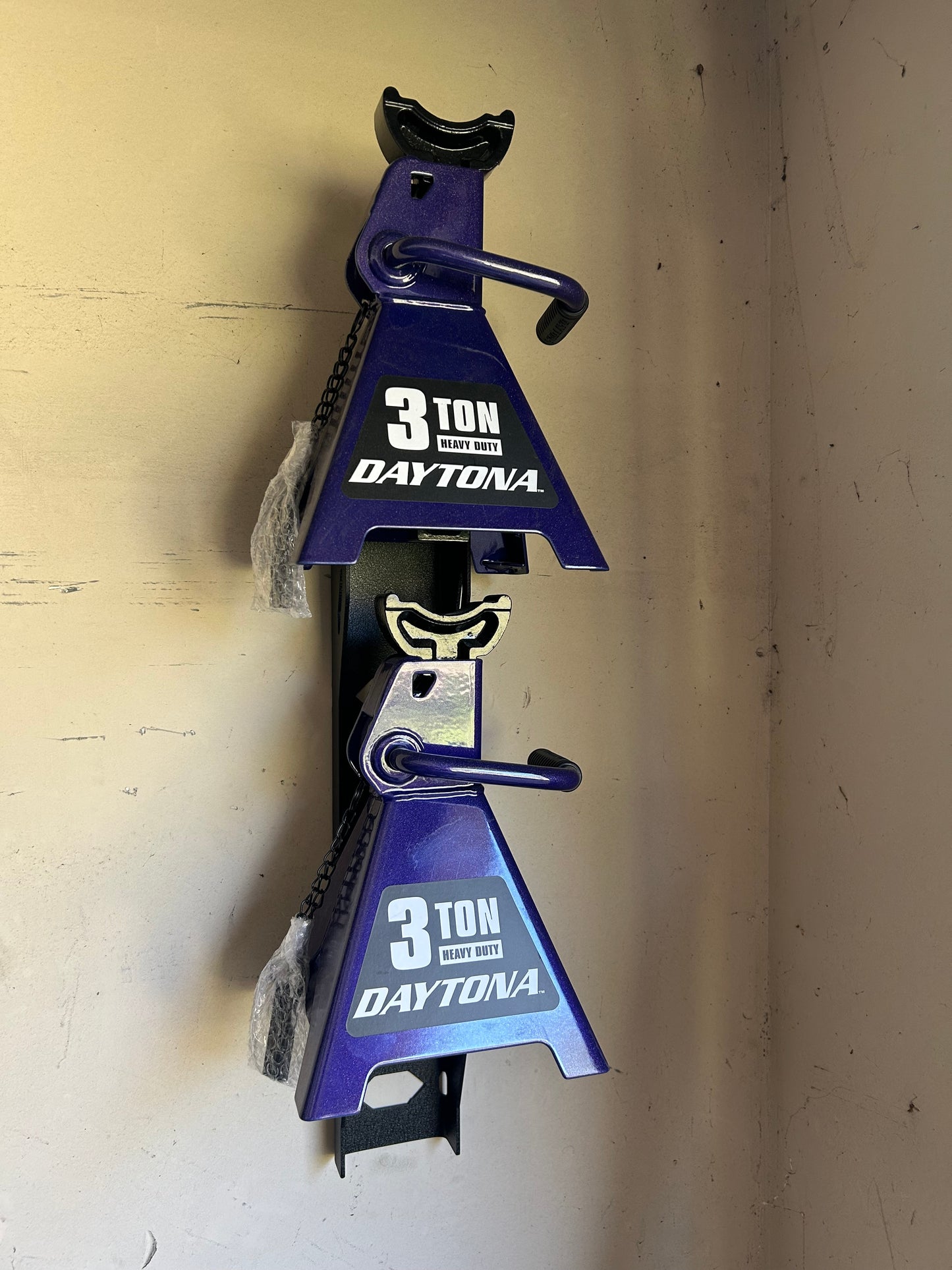 3 Ton Jackstand Wall Mount