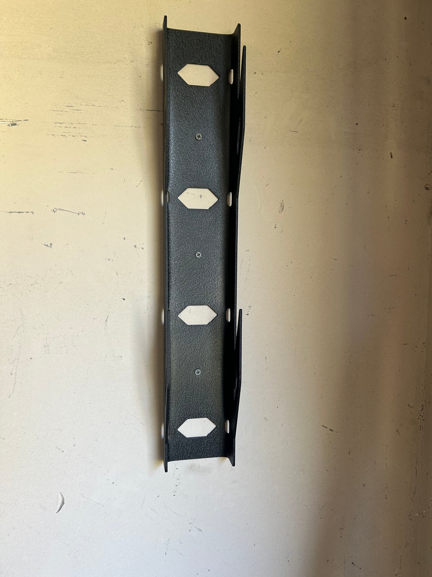 3 Ton Jackstand Wall Mount